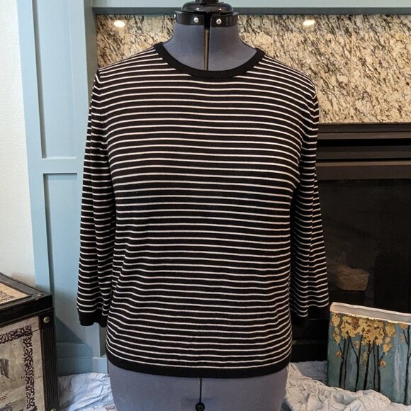 Philosophy Striped 3/4 sleeve sweater with back zip Black and White - Picture 1 of 9